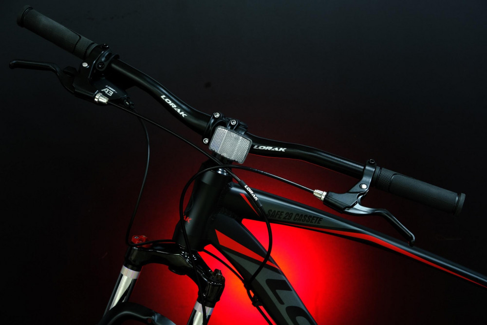 LORAK Safe 29 Cassete Матовый Чёрный/Красный 21р (на рост 183-190)