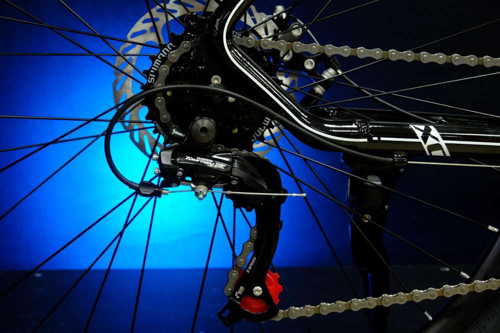 Lorak M-04 Prom Чёрно/Белый 21р (на рост 183-190)